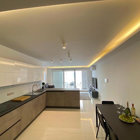 Tigne Sliema Three Bedrooms Apartment Zewnętrze zdjęcie