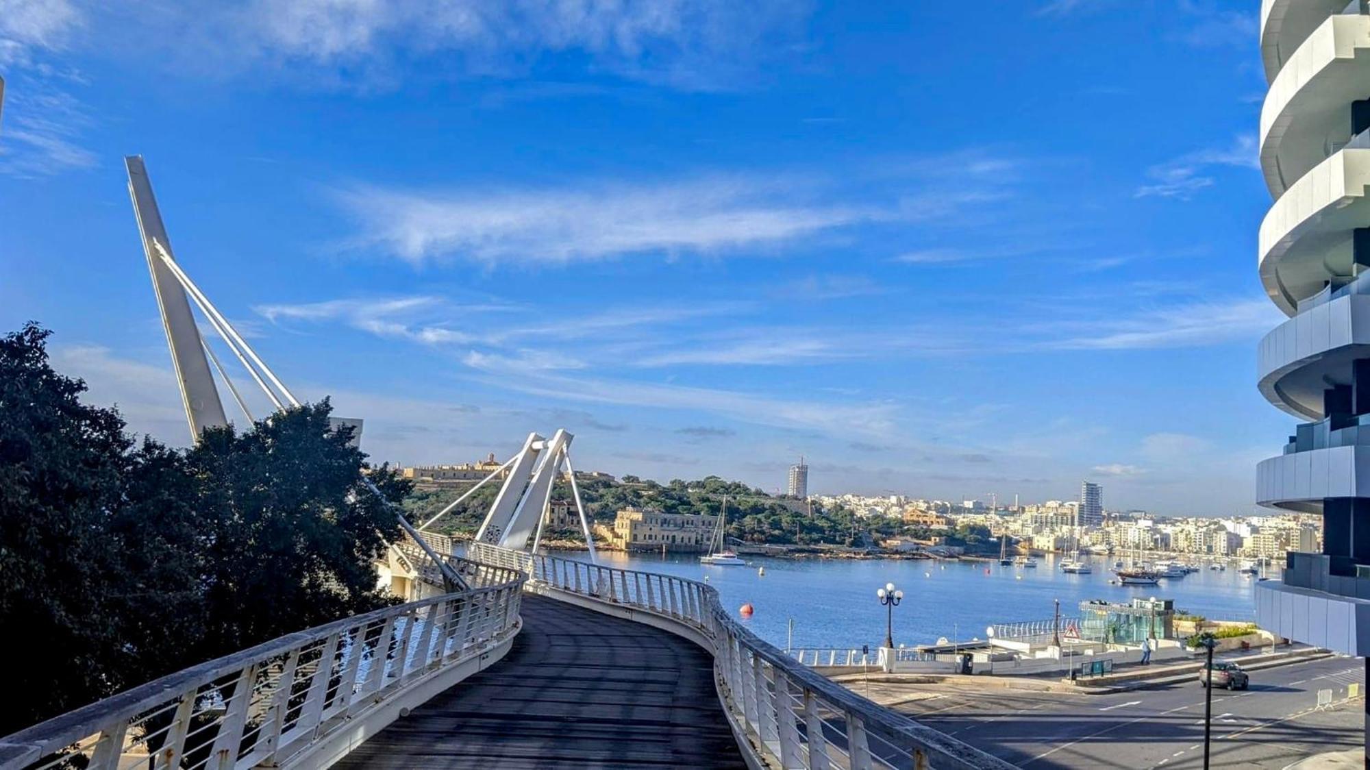 Tigne Sliema Three Bedrooms Apartment Zewnętrze zdjęcie