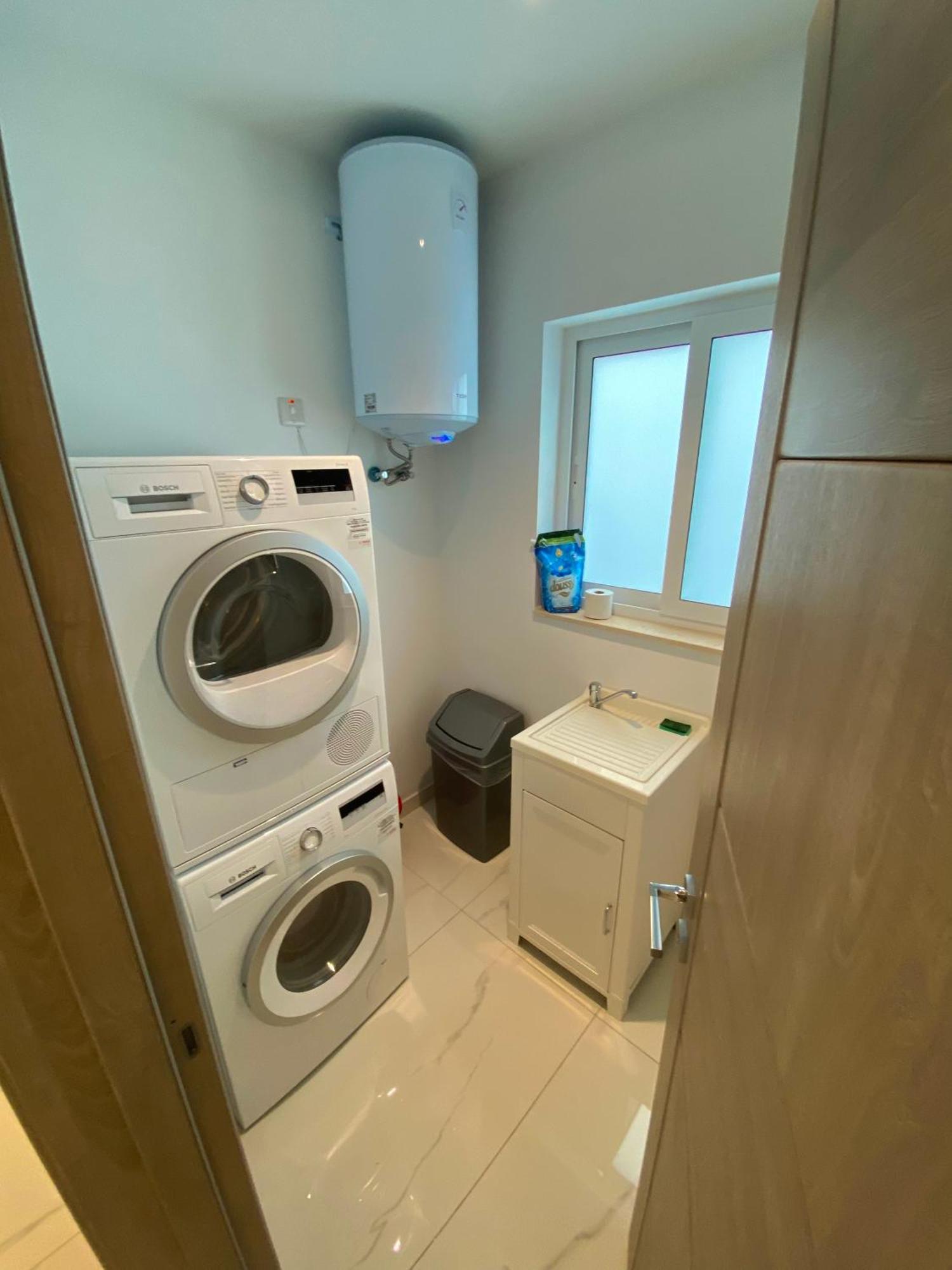 Tigne Sliema Three Bedrooms Apartment Zewnętrze zdjęcie