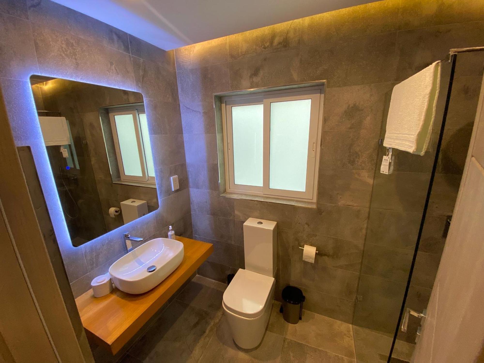 Tigne Sliema Three Bedrooms Apartment Zewnętrze zdjęcie
