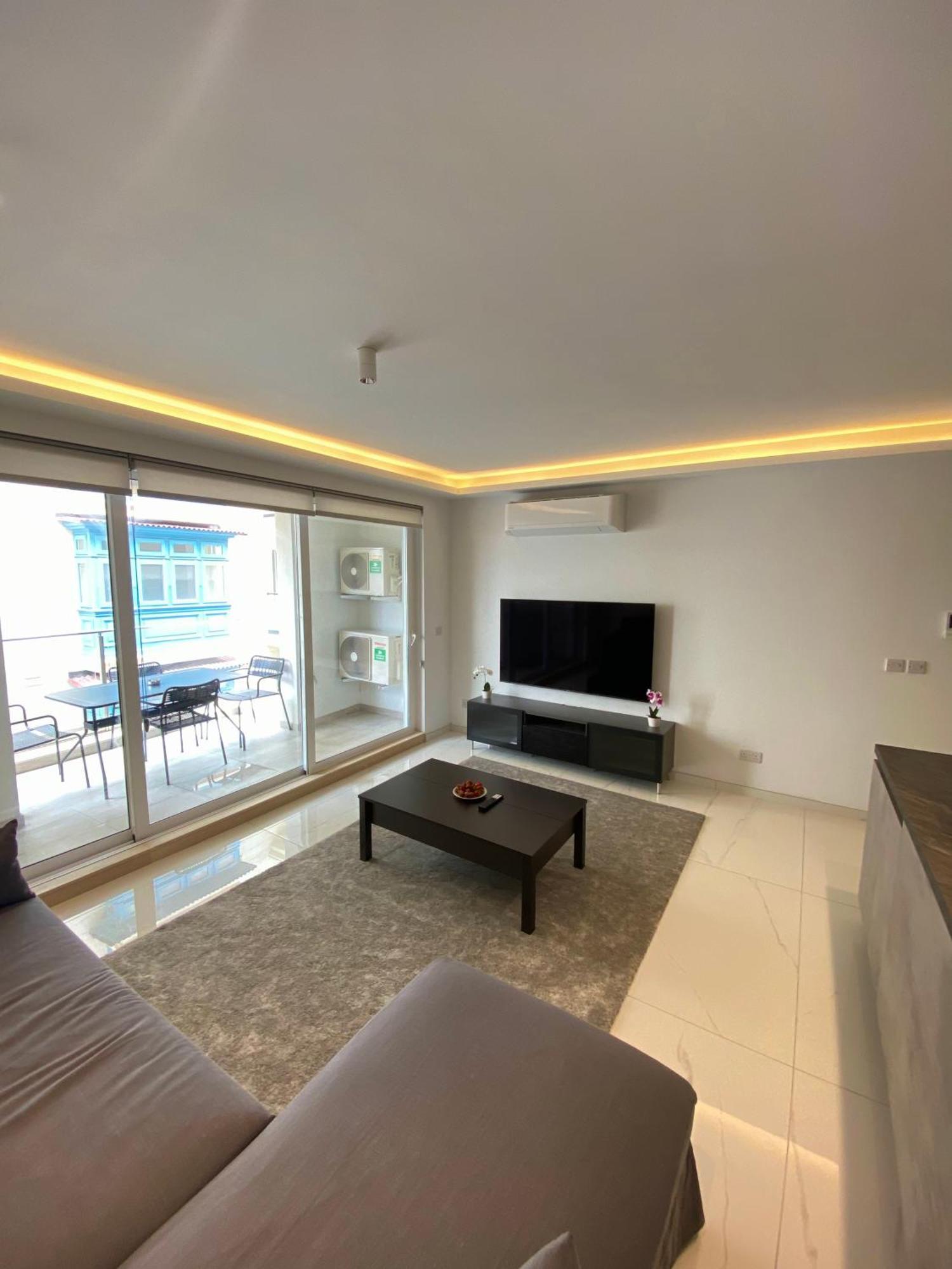 Tigne Sliema Three Bedrooms Apartment Zewnętrze zdjęcie