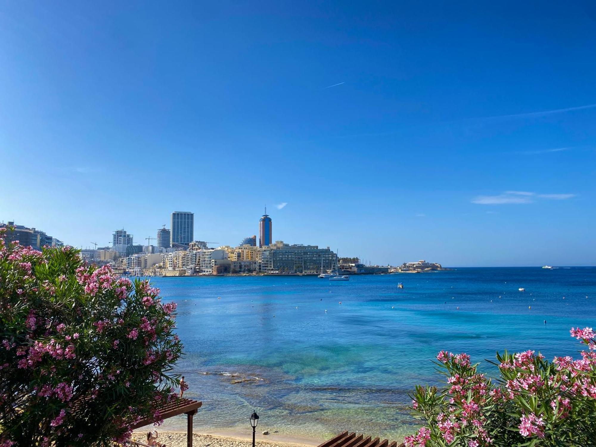 Tigne Sliema Three Bedrooms Apartment Zewnętrze zdjęcie