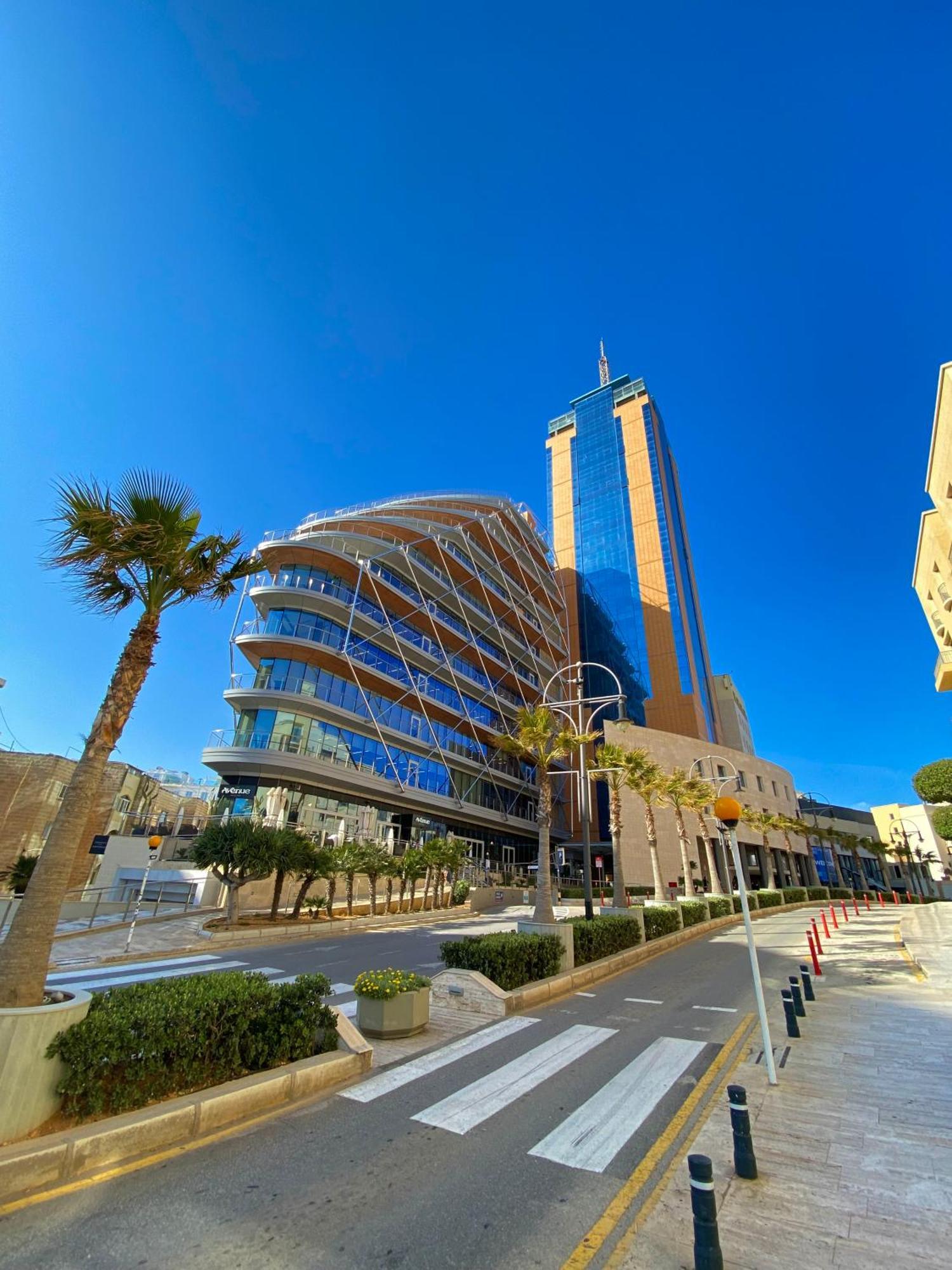 Tigne Sliema Three Bedrooms Apartment Zewnętrze zdjęcie